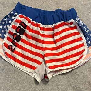 Patriotic Striped Women's Shorts 2POOD